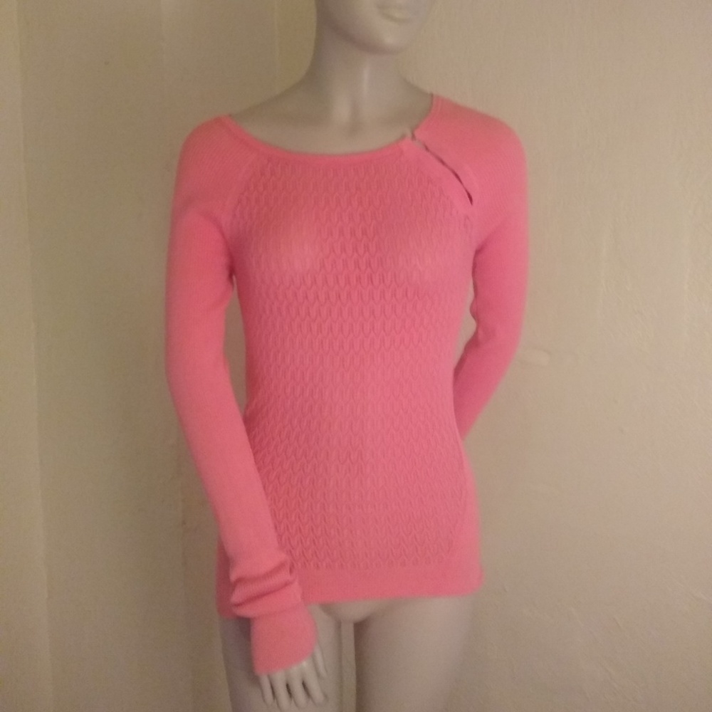 Victoria's Secret Salmon Long Sleeve Knit; XS